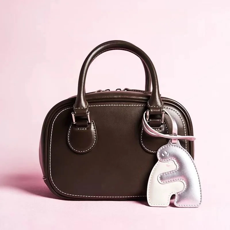 Cute Hugging Leather Bag Charm – Handmade Cartoon-Inspired Pendant | Creative Keychain Accessory | Sweet Gift for Women