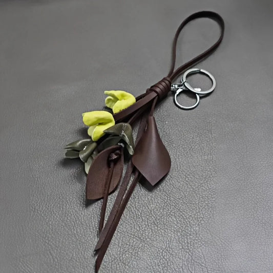 Blooming Grace Leather Bag Charm – Handmade Full-Grain Leather Floral Pendant | Quiet-Luxury Accessory for Totes & Handbags | Elegant Artistic Gift for Women
