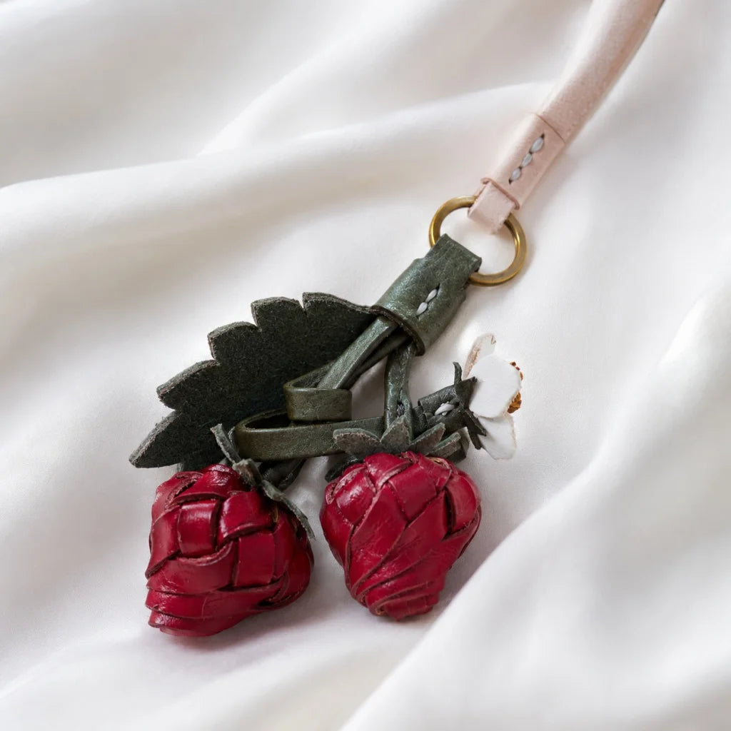 Handcrafted Strawberry Leather Bag Charm – Full-Grain Leather Fruit Pendant Keychain | 3D Handmade Handbag Accessory | Sweet Gift for Her