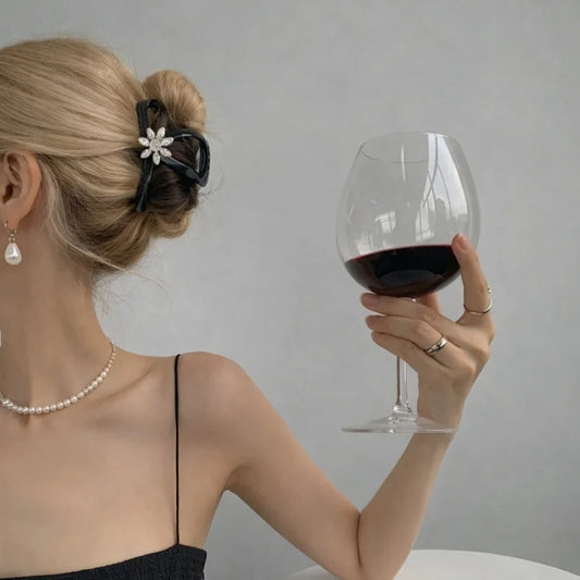 Ocean Calm Crystal Hair Claw Clip – French-Inspired Elegant Hair Accessory | Handcrafted Sparkling Floral Claw Clip for Women | Secure Hold Statement Hairpiece Gift for Her