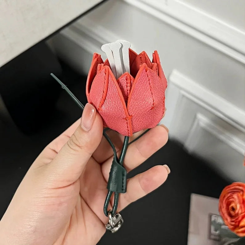 Romantic Red Rose Leather Bag Charm – Handmade Flower Pendant | Full-Grain Leather Keychain | Elegant Purse Accessory & Gift
