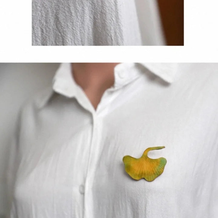 Maple & Ginkgo Leather Brooch – Handmade Japanese-Style Autumn Leaf Pin | Artistic Cowhide Lapel Badge | Unique Seasonal Gift for Nature Lovers