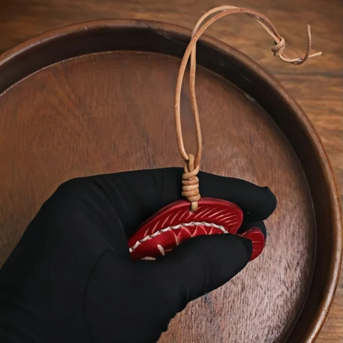 Lucky Fish Leather Bag Charm – Handmade Full-Grain Leather Pendant | Symbol of Joy & Prosperity | Retro DIY Accessory for Bags & Keys