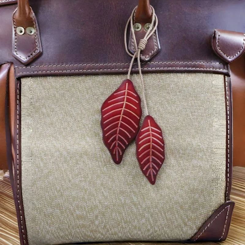 Two-Tone Leather Leaf Bag Charm – Handmade Full-Grain Cowhide Pendant | Dual-Color Nature-Inspired Keychain | Elegant Gift Accessory for Women