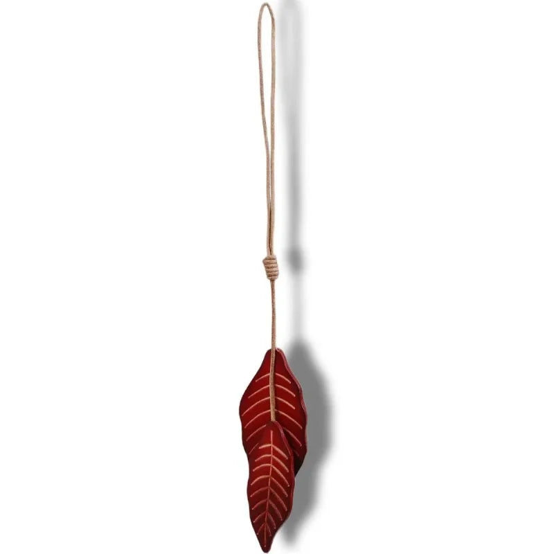 Two-Tone Leather Leaf Bag Charm – Handmade Full-Grain Cowhide Pendant | Dual-Color Nature-Inspired Keychain | Elegant Gift Accessory for Women