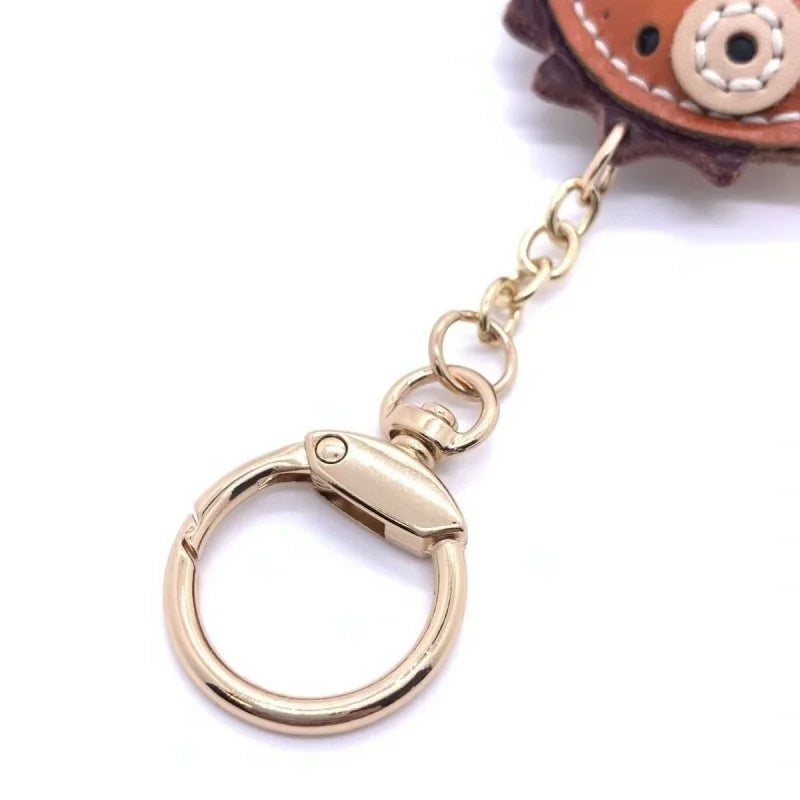 Dije de delfín para bolso – Llavero y colgante de animal de cuero curtido vegetal hecho a mano | Accesorio encantador inspirado en el océano | Un regalo especial para ella