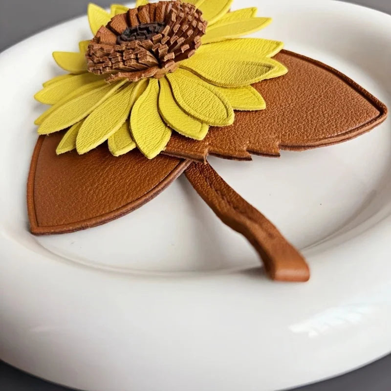 Sunflower Leather Bag Charm – Handmade Full-Grain Cowhide Pendant | Unique Artistic Keychain | Elegant Floral Handbag Accessory