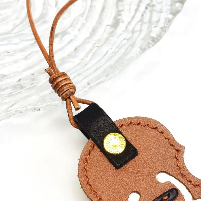 Vintage Violin Leather Bag Charm – Handmade Full-Grain Cowhide Pendant | Classical Music-Inspired Keychain for Bags | Retro Artisan Gift for Music Lovers