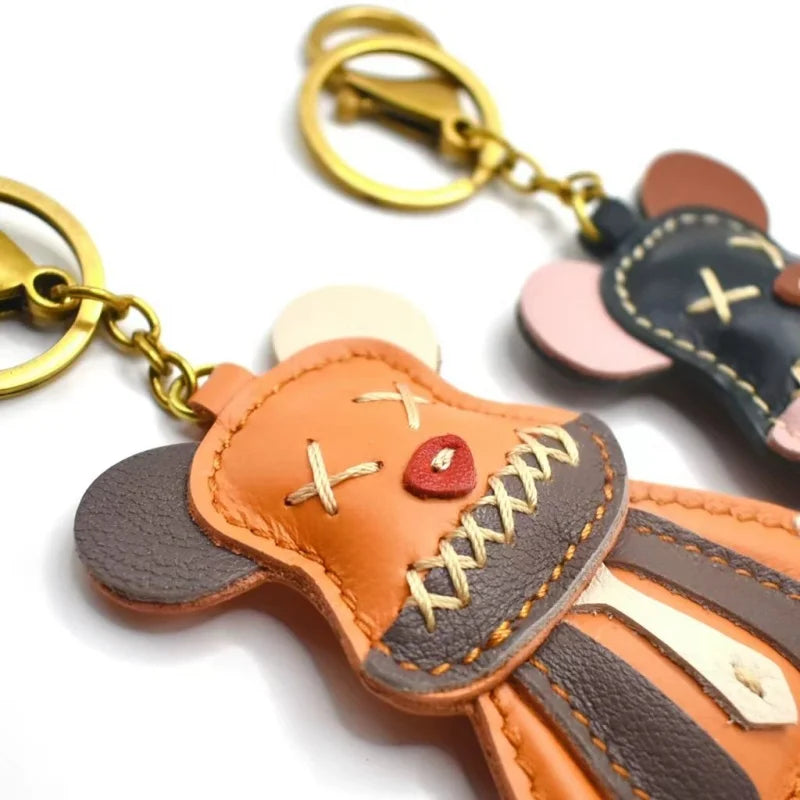 Handcrafted Leather Bear Bag Charm – Handmade Full-Grain Cowhide Pendant | Playful Designer Keychain | Trendy Gift for Fashion Lovers