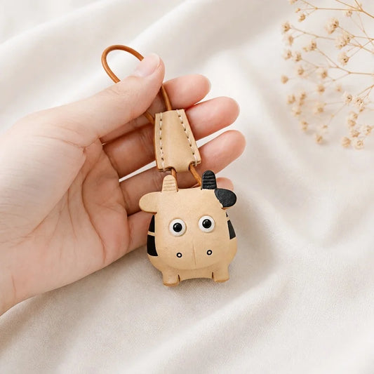 Amuleto de cuero con animal del zodiaco nórdico – Llavero de cuero de grano completo hecho a mano | Bonito colgante de animal para bolso | Regalo para ella