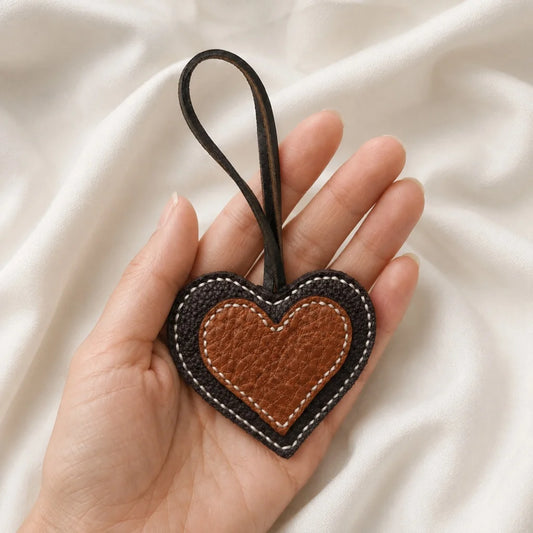 Handcrafted Vintage Heart Leather Bag Charm – Full-Grain Leather Pendant with Contrast Stitching | Timeless Neutral Accessory | Meaningful Gift for Her