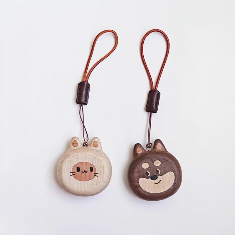 Cat and Dog Couple Charm | Handcrafted Wooden Bag Charm | Artisanal Gift for Friends and Couples | Unique Animal Design - shewearing