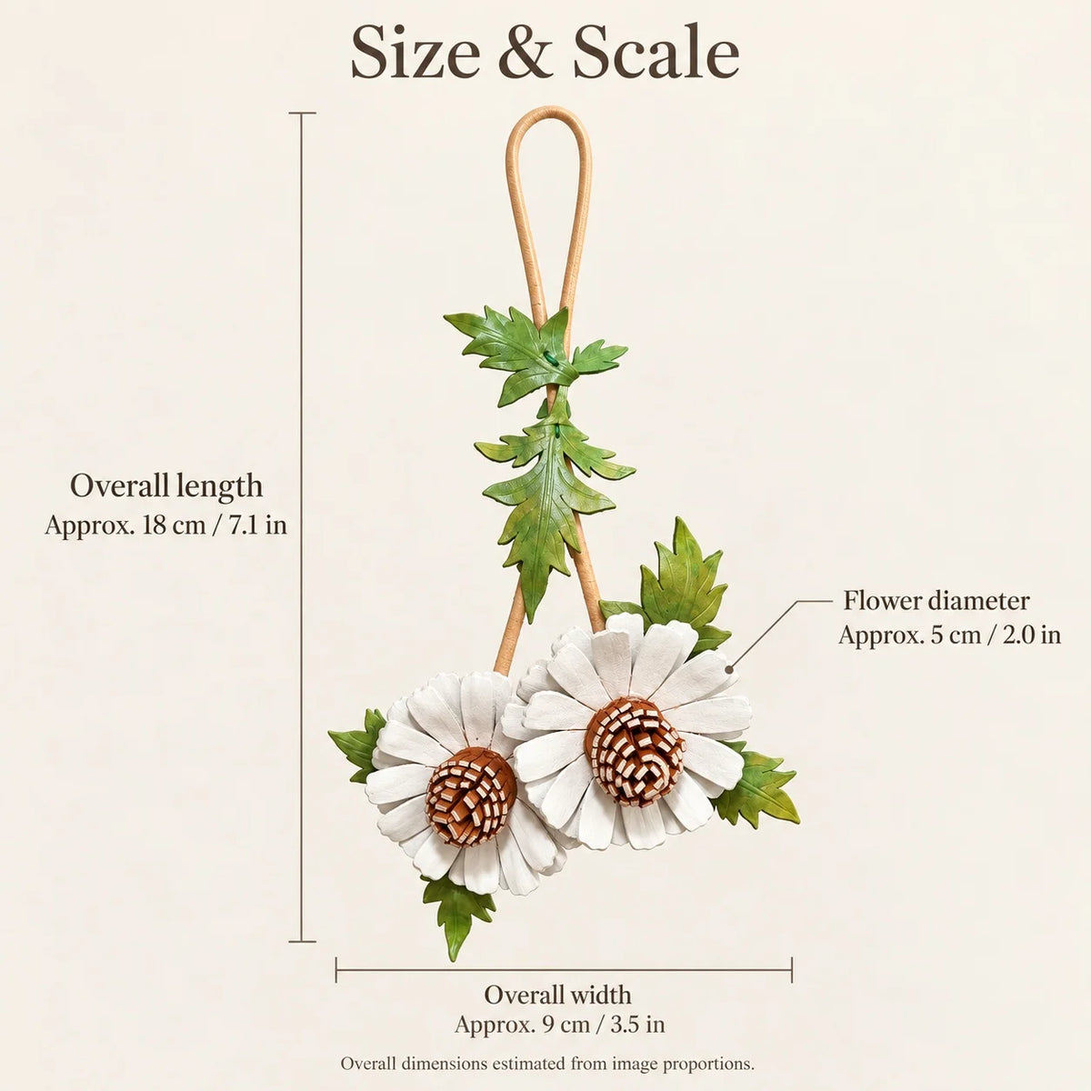 White double daisy bag charm size diagram: approx. 5 cm flower diameter, with estimated overall length of 18 cm and width of 9 cm.