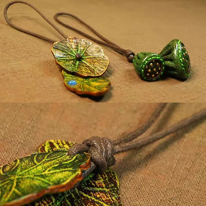 Monet-Inspired Lotus Leather Bag Charm – Handmade Full-Grain Cowhide Pendant | Adjustable Artistic Accessory | Tranquil Vintage Gift for Her