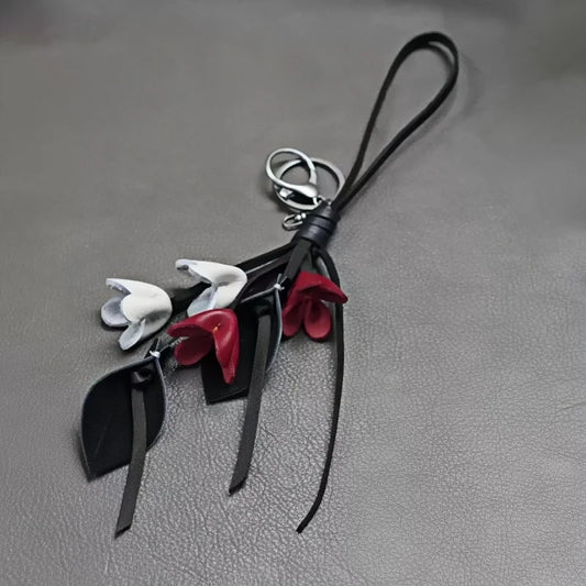 Blooming Grace Leather Bag Charm – Handmade Full-Grain Leather Floral Pendant | Quiet-Luxury Accessory for Totes & Handbags | Elegant Artistic Gift for Women