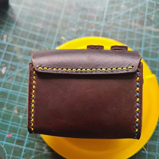 Dije vintage para bolso de cámara de cuero – Miniestuche de cuero de plena flor hecho a mano | Llavero retro y porta pintalabios | Regalo artístico para coleccionistas