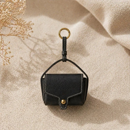 Mini colgante de bolso de cuero – Colgante de bolso de piel de vaca hecho a mano | Organizador compacto de pintalabios y monedas | Accesorio de bolso de inspiración vintage para mujer