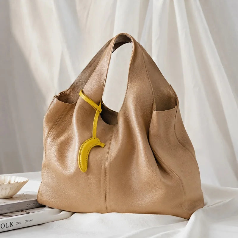 Creative Banana Leather Bag Charm – Full-Grain Cowhide Handmade Accessory for Bags and Keys, Whimsical Gift Idea