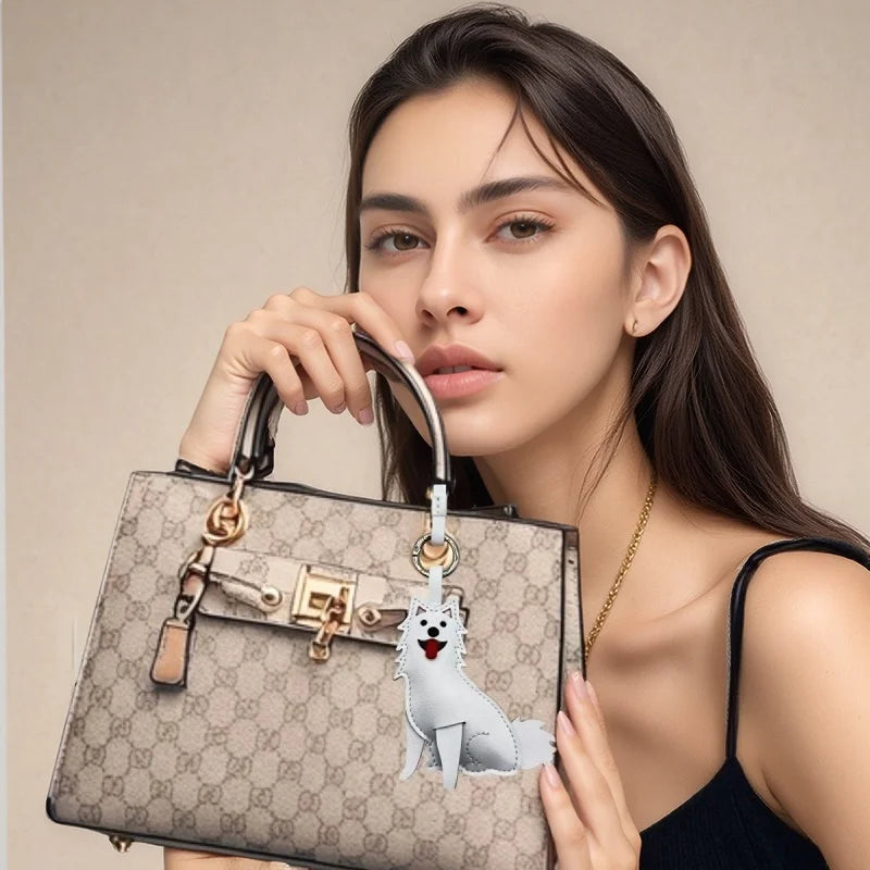 Original Samoyed Dog Leather Bag Charm – Handmade Full-Grain Leather Keychain | Cute White Puppy Pendant for Pet Lovers | Zodiac Gift & Couple Accessory