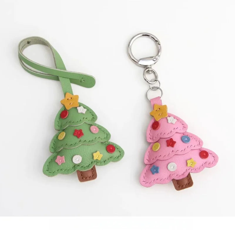 Christmas Tree Leather Bag Charm – Handmade Sheepskin Pendant | Festive Holiday Accessory | Hand-Stitched Keychain & Handbag Ornament
