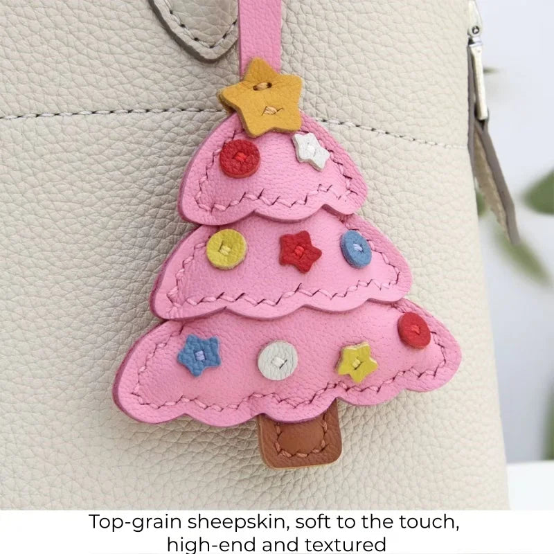 Christmas Tree Leather Bag Charm – Handmade Sheepskin Pendant | Festive Holiday Accessory | Hand-Stitched Keychain & Handbag Ornament