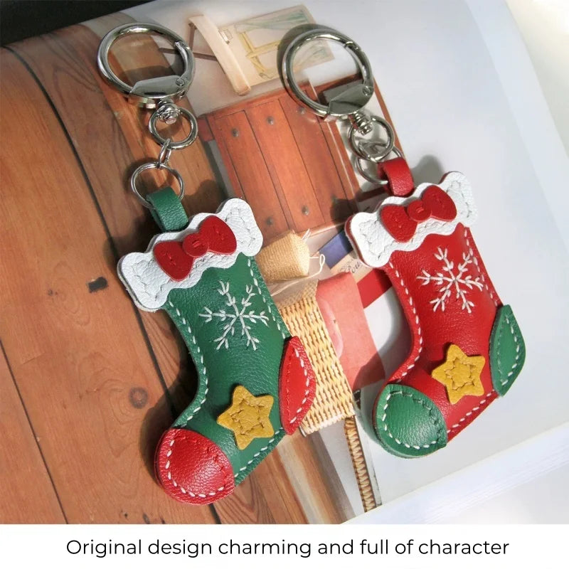 Christmas Stocking Leather Bag Charm – Handmade Full-Grain Sheepskin Holiday Pendant | Festive Hand-Stitched Accessory for Handbags & Keys | Unique Christmas Gift for Her