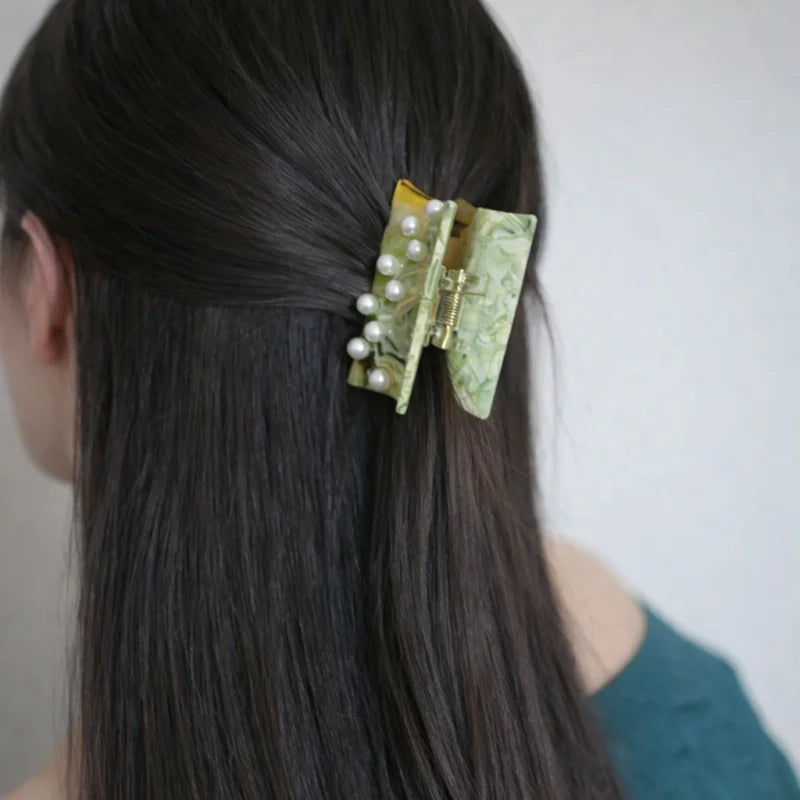 Forest Pearl Acetate Hair Claw Clip – Elegant French-Inspired Green Hair Accessory | Handmade Marble Texture Claw Clip with Pearl Detail | Chic Secure Hair Clip Gift for Her