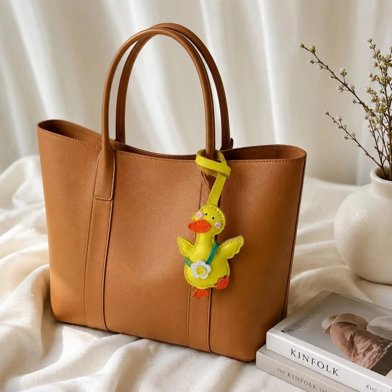 Lucky Duck Leather Bag Charm – Handcrafted Genuine Leather Pendant | Cute Car Accessory | Cheer-Up Gift for Friends