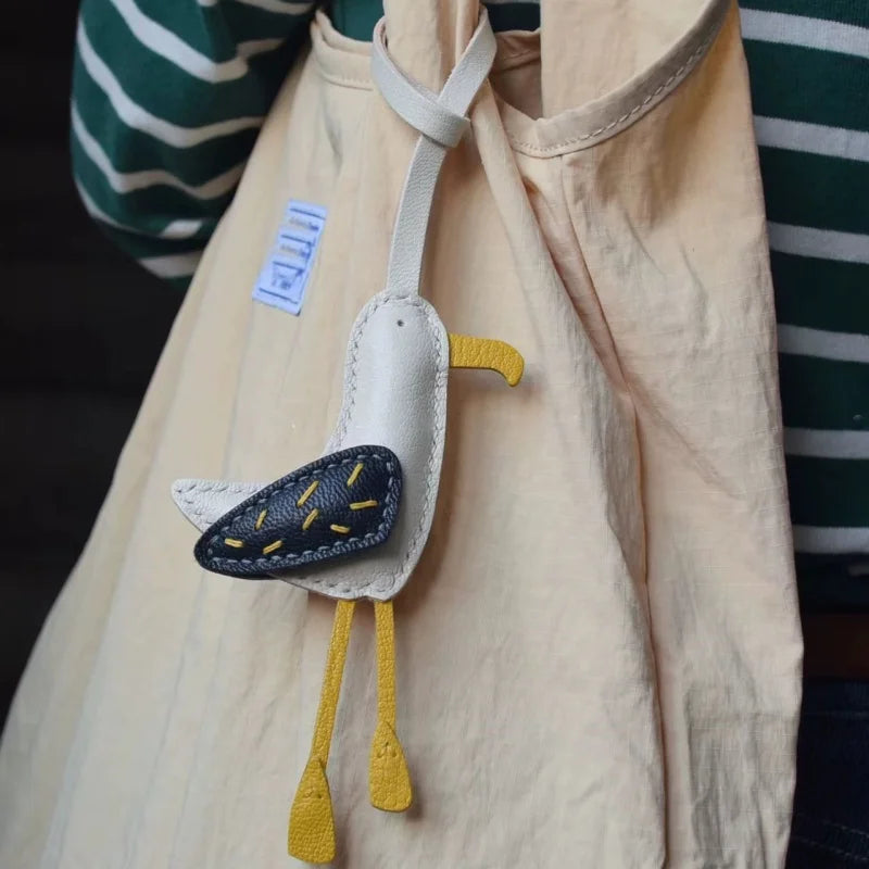 Handcrafted Seagull Leather Bag Charm – Original Artistic Design in Grained Sheepskin | Cute Coastal-Inspired Pendant for Handbags & Car Keys | Unique Gift for Women