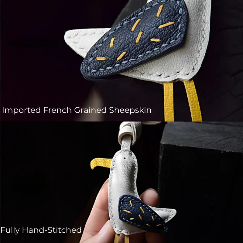 Handcrafted Seagull Leather Bag Charm – Original Artistic Design in Grained Sheepskin | Cute Coastal-Inspired Pendant for Handbags & Car Keys | Unique Gift for Women