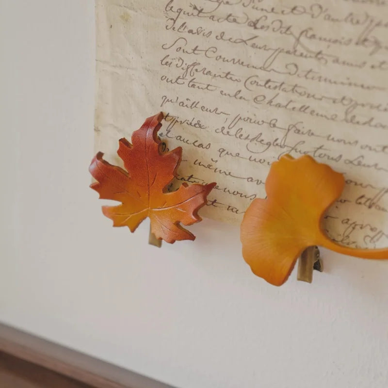 Maple & Ginkgo Leaf Leather Brooch & Hair Clip – Handmade Realistic Autumn Foliage Accessory | Eco-Friendly Forest-Inspired Design | Versatile Pin & Clip
