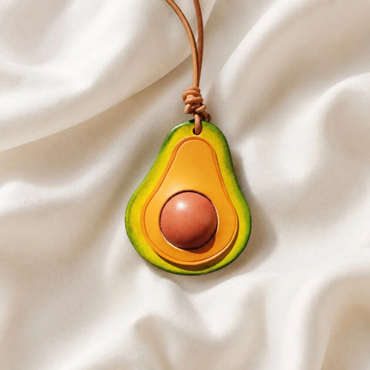 Dije de aguacate colorido para bolso – Llavero artesanal de curtido vegetal | Dije de fruta divertido para bolsos | Accesorio creativo de inspiración vegana