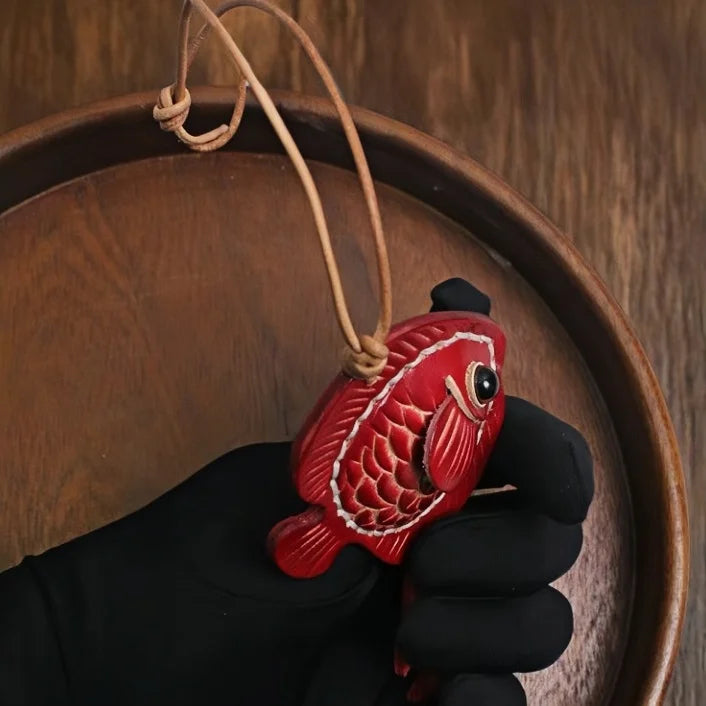 Lucky Fish Leather Bag Charm – Handmade Full-Grain Leather Pendant | Symbol of Joy & Prosperity | Retro DIY Accessory for Bags & Keys