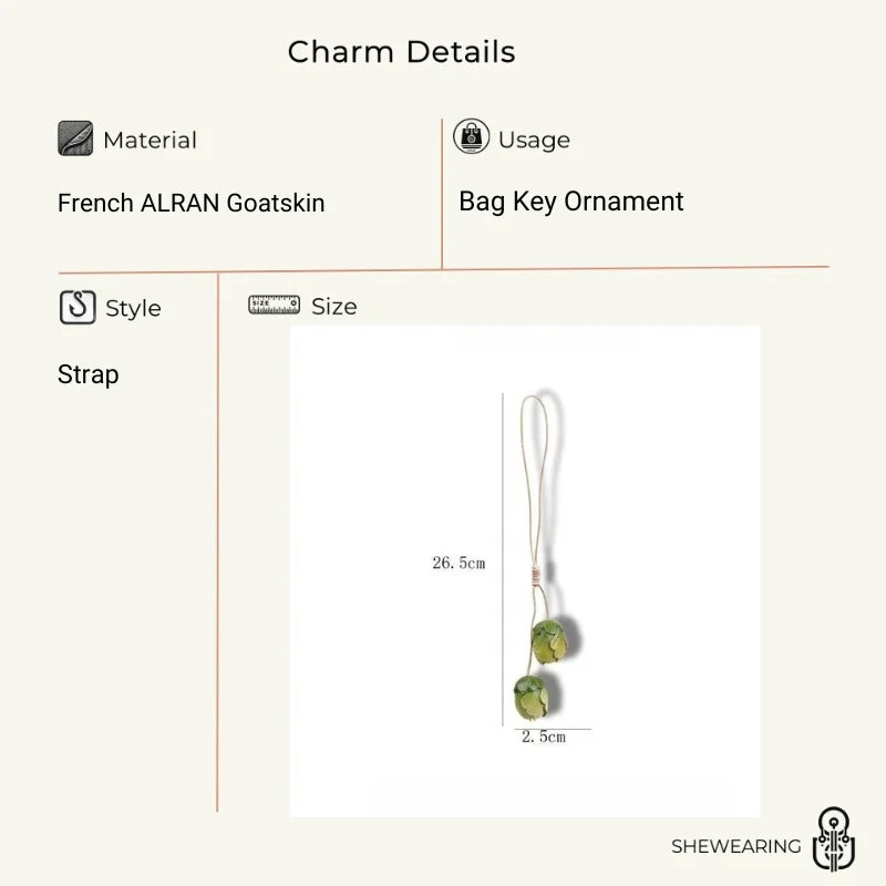 Handmade Tulip Bud Leather Bag Charm – Full-Grain Cowhide Pendant | Artisan Floral Keychain | Unique Leather Handbag Decoration