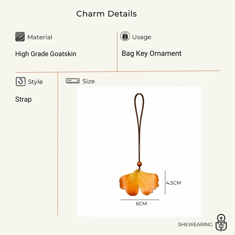 Colgante de cuero Ginkgo Otoñal – Dije artesanal pintado a mano | Accesorio escultórico fluido para bolsos | Regalo elegante para ella