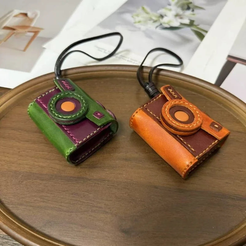 Retro Camera Leather Bag Charm & Mini Earphone Pouch – Handcrafted Top-Grain Leather Keychain | Unisex Vintage Accessory | Functional Coin & Earbud Case
