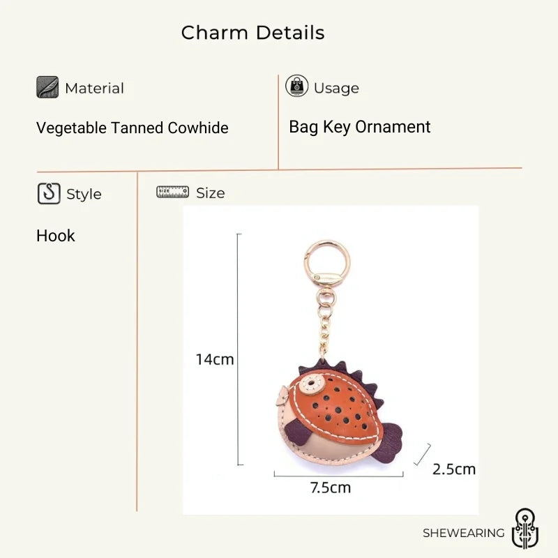 Dije de delfín para bolso – Llavero y colgante de animal de cuero curtido vegetal hecho a mano | Accesorio encantador inspirado en el océano | Un regalo especial para ella