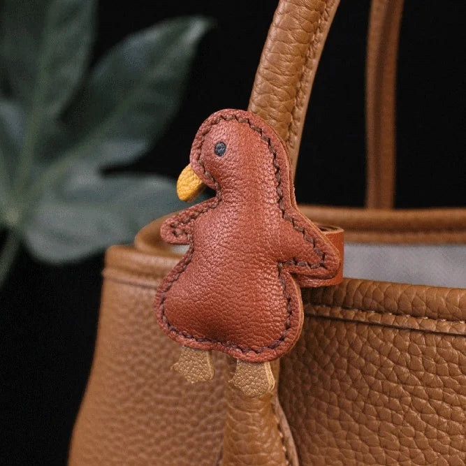 Lucky Roast Duck Leather Bag Charm – Handmade Full-Grain Leather Pendant | Whimsical Culinary-Inspired Accessory | Unique Symbol of Good Fortune & Style