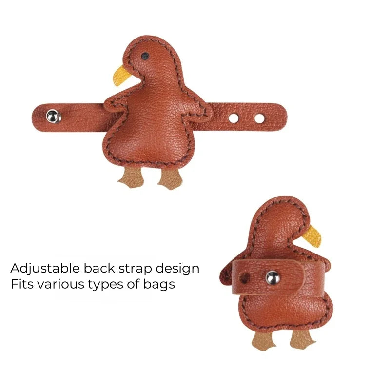 Lucky Roast Duck Leather Bag Charm – Handmade Full-Grain Leather Pendant | Whimsical Culinary-Inspired Accessory | Unique Symbol of Good Fortune & Style