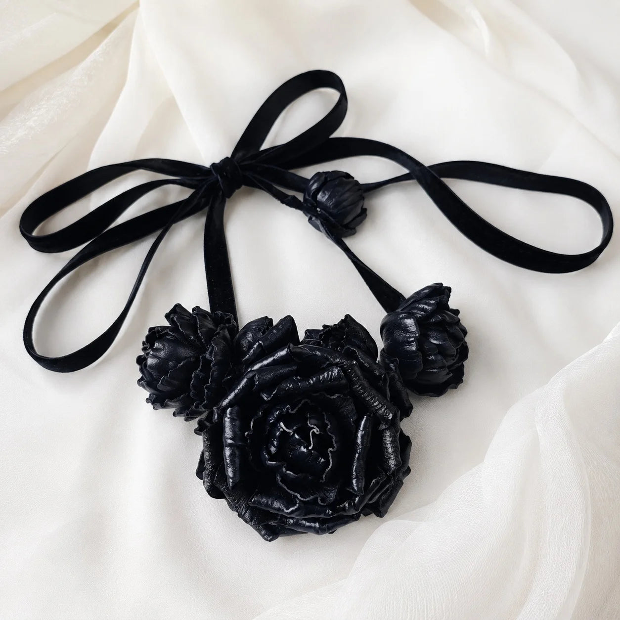 Midnight Rose Bloom Black Leather Floral Waist Belt – Handcrafted Cowhide Rose Styling Piece with Velvet Ribbon for Waist, Necklace & Hair Accessory