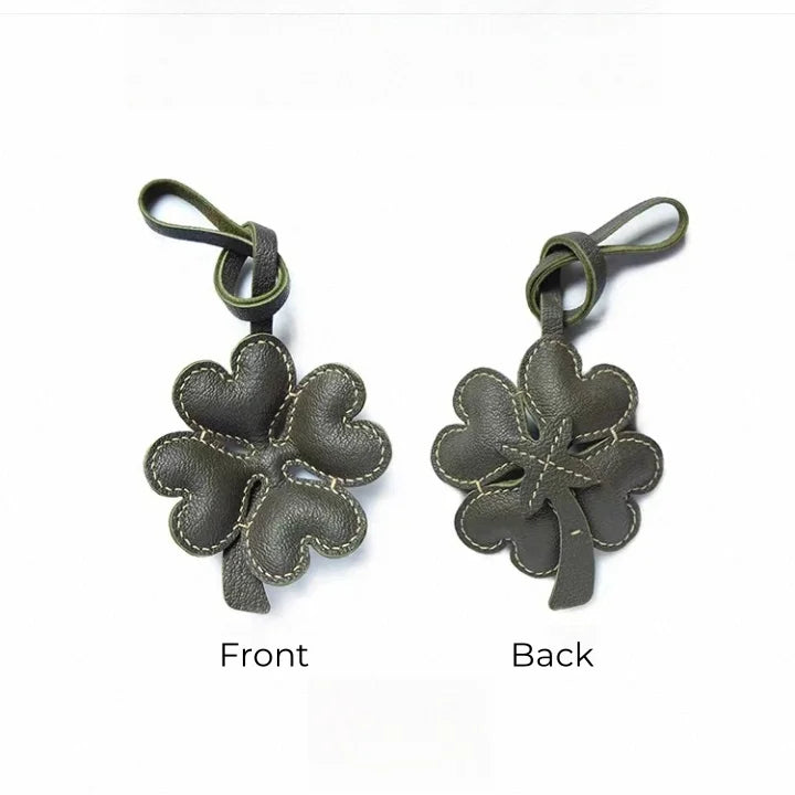 Lucky Clover Leather Bag Charm – Handcrafted Four-Leaf Pendant | Minimalist Charm for Handbags & Backpacks | Unisex Good Luck Gift in Black or Green