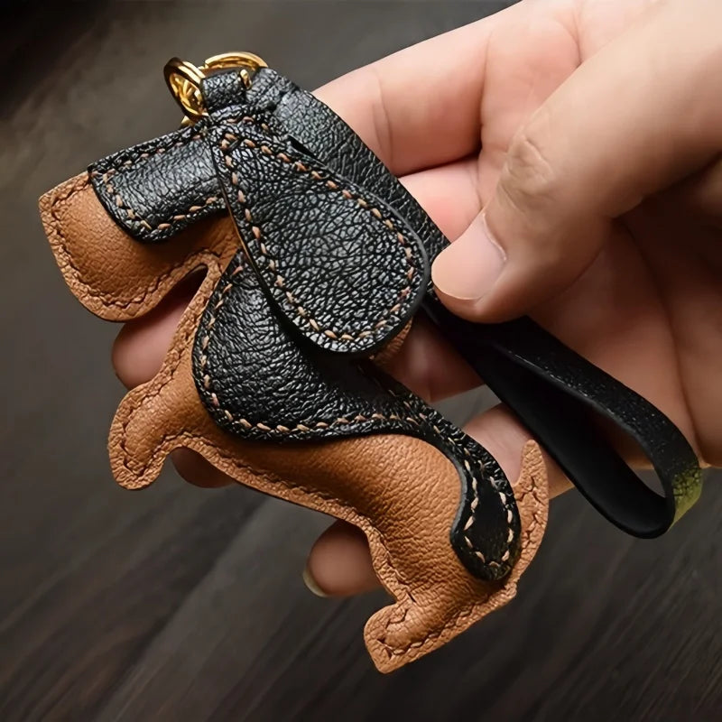 Basset Hound Leather Bag Charm – Handmade Full-Grain Lambskin Pendant | Long-Eared Dog Keychain | Artisan Gift for Pet Lovers