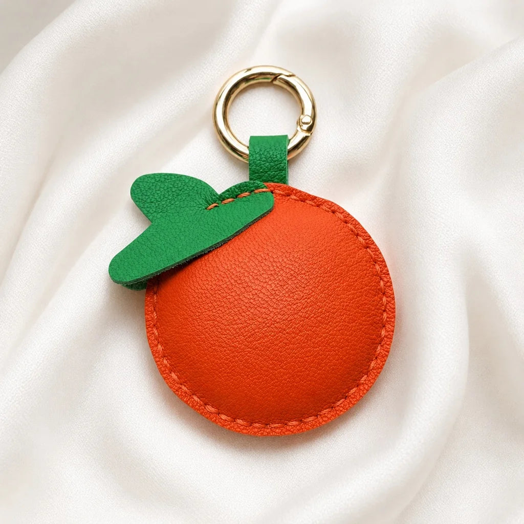 Dije de cuero naranja para bolso – Colgante de fruta de piel de vaca hecho a mano | Bonito llavero de cítricos | Regalo creativo para parejas y mejores amigas