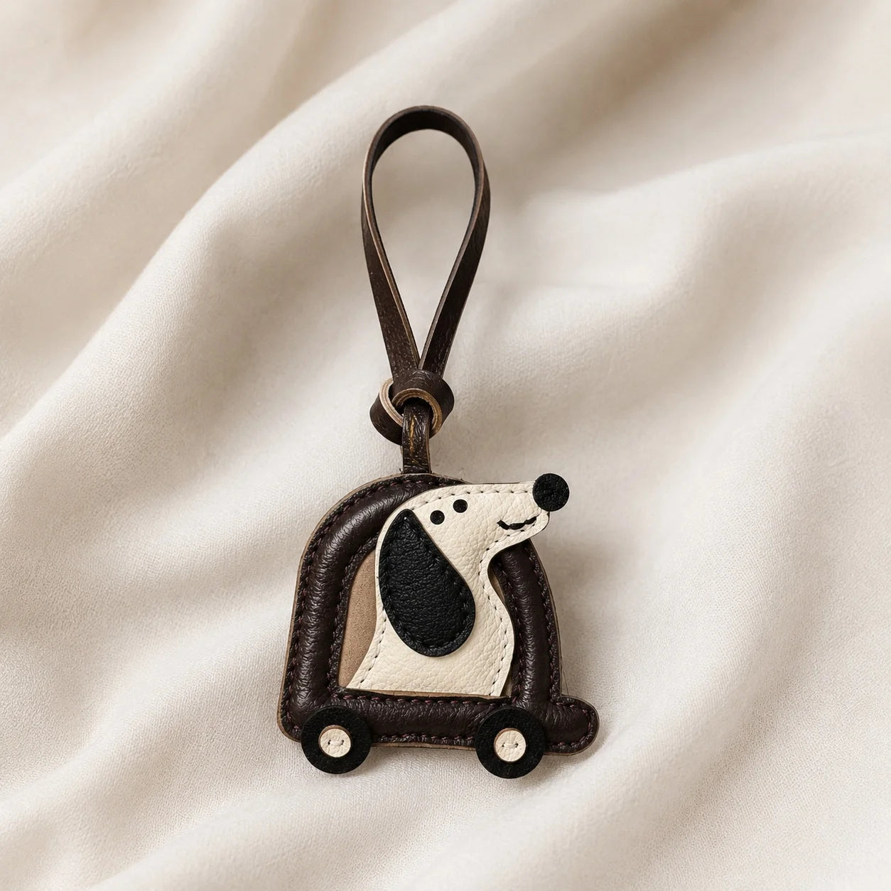 Vintage Little Dog Car Leather Bag Charm – Handmade Genuine Leather Puppy Pendant | Playful Keychain & Handbag Accessory Gift