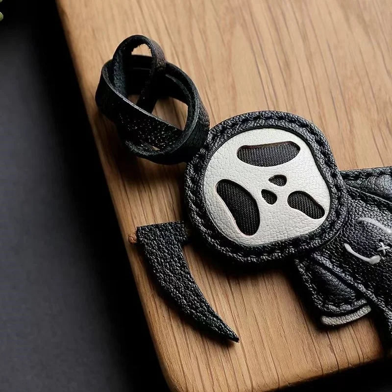 Halloween Grim Reaper Leather Bag Charm – Handmade Full-Grain Leather Keychain | Spooky Ghost Pendant | Unique Holiday Accessory for Women
