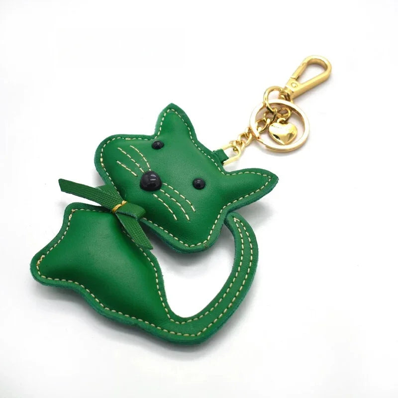 Nordic Gentle Cat Leather Bag Charm – Handmade Full-Grain Leather Keychain | Cute Animal Bookmark & Bag Pendant | Soft-Tone INS Gift for Cat Lovers