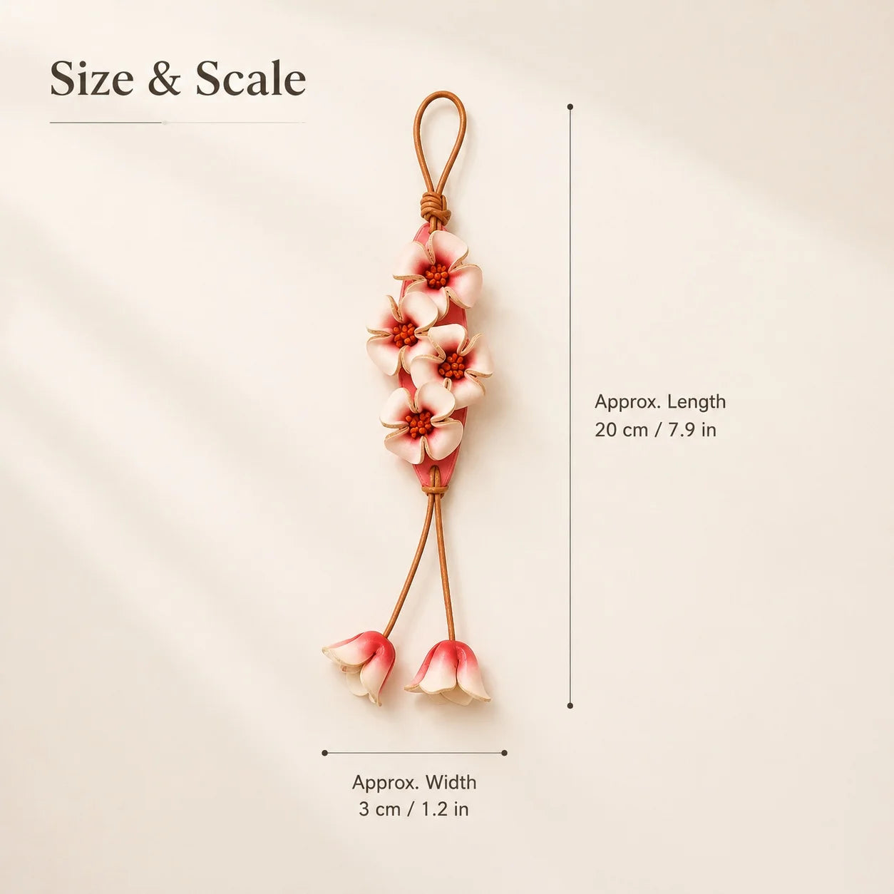 Llavero de bolso artesanal de cuero rosa floral con detalle de borla botánica, accesorio de bolso, regalo para ella