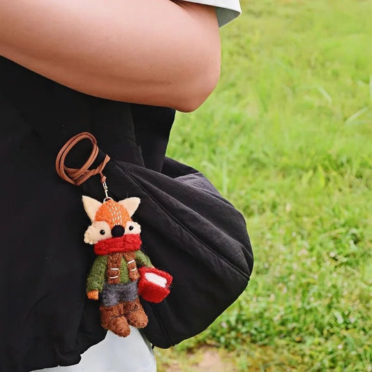 Bookish Fox Wool Charm – Handmade Felt Keychain | Cozy Green Sweater & Book - Loving Design | Slow Living Bag Pendant - shewearing