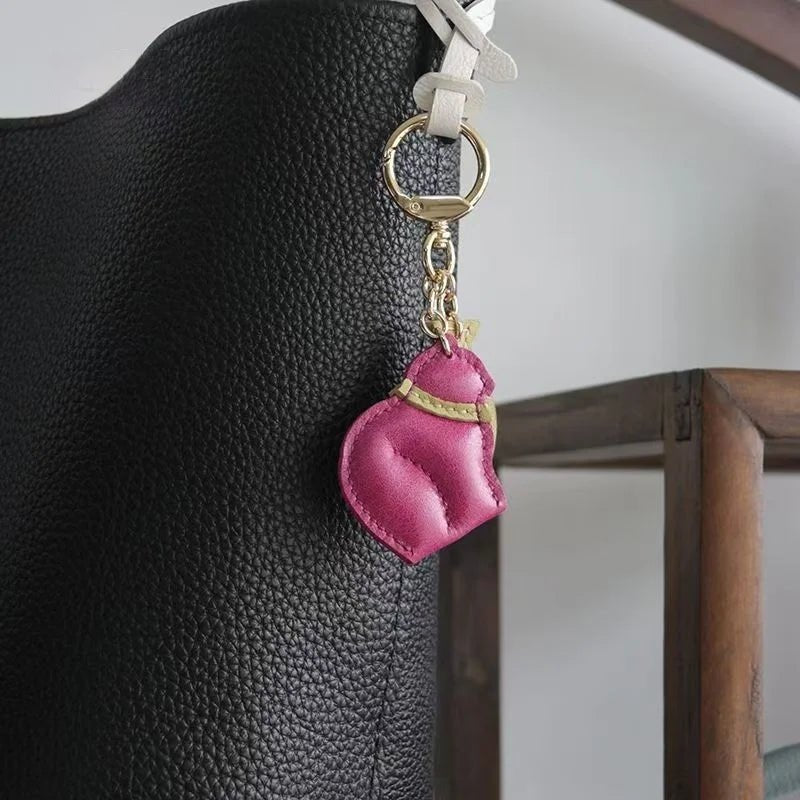 Cat & Fish Leather Bag Charm – Handmade French Goatskin Keychain | Whimsical Duo Pendant | Purse Accessory Gift for Cat Lovers - shewearing