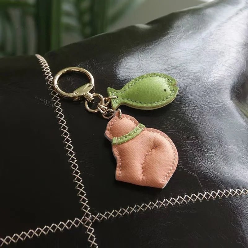 Cat & Fish Leather Bag Charm – Handmade French Goatskin Keychain | Whimsical Duo Pendant | Purse Accessory Gift for Cat Lovers - shewearing